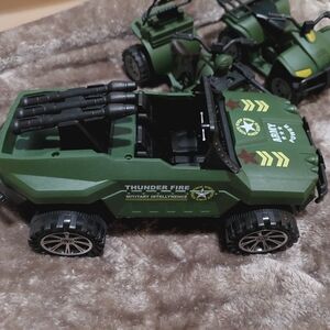 Military Intelligence Toy Vehicle - Green